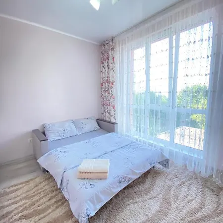 Two Bedroom Large In Apartment Chisinau