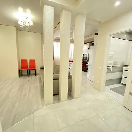 Two Bedroom Large In Апартаменты